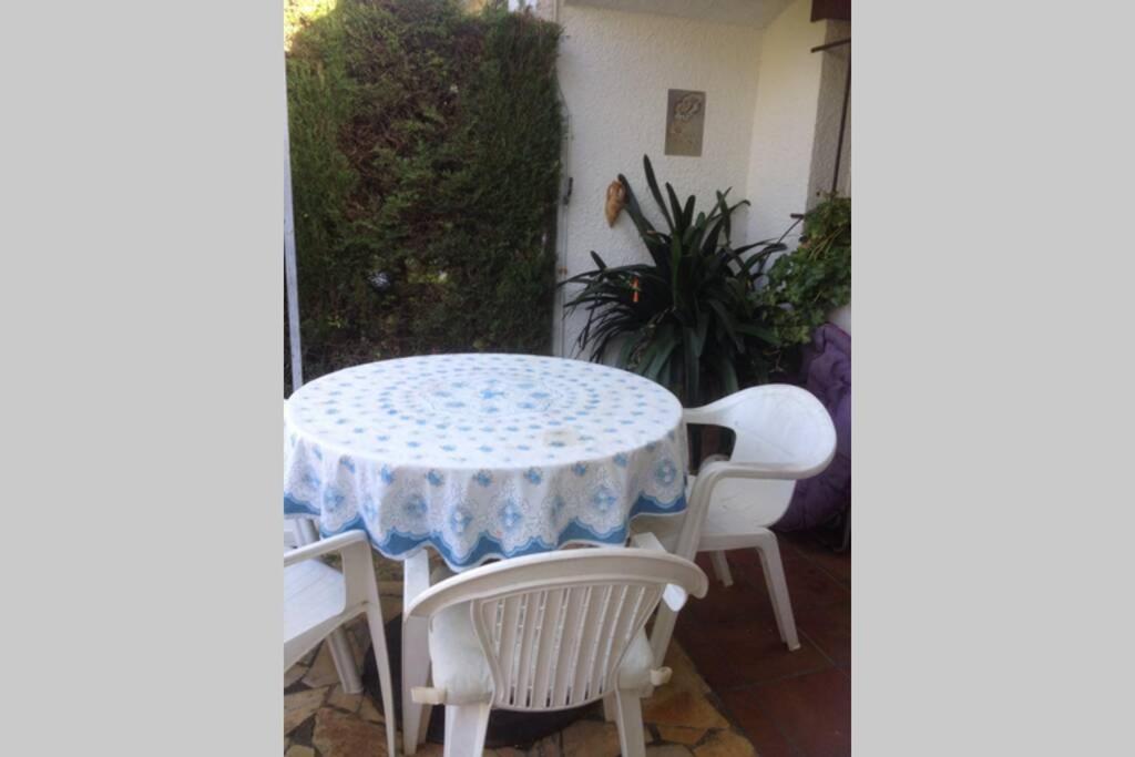 Willa Casita Blanca Con Fibra Optica Y Piscina Cominutaria Tossa de Mar Zewnętrze zdjęcie